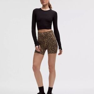 Lululemon Fast and Free High-Rise Short 6" 5 Pocket True Leopard Size 4 NEW